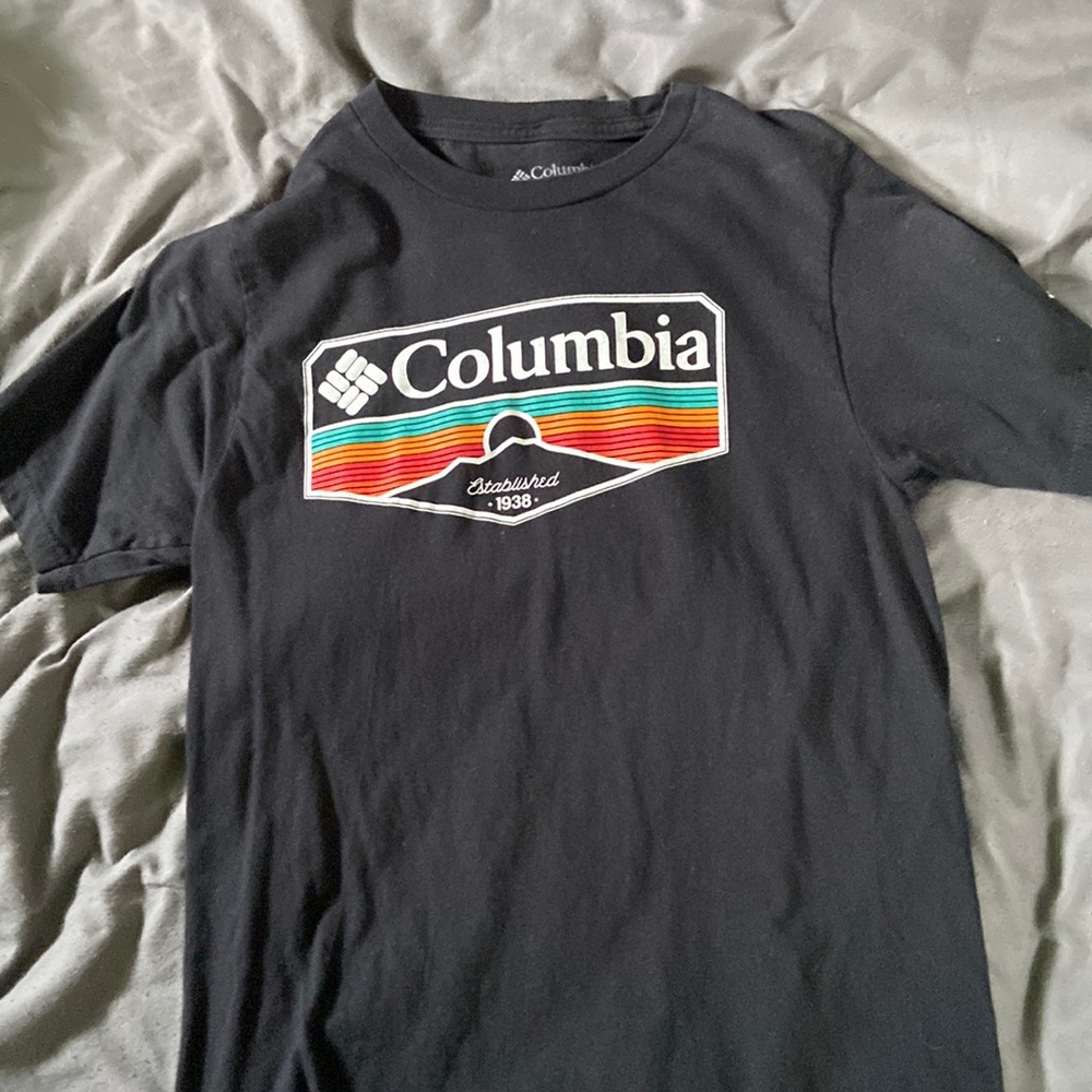 Mens Columbia shirt